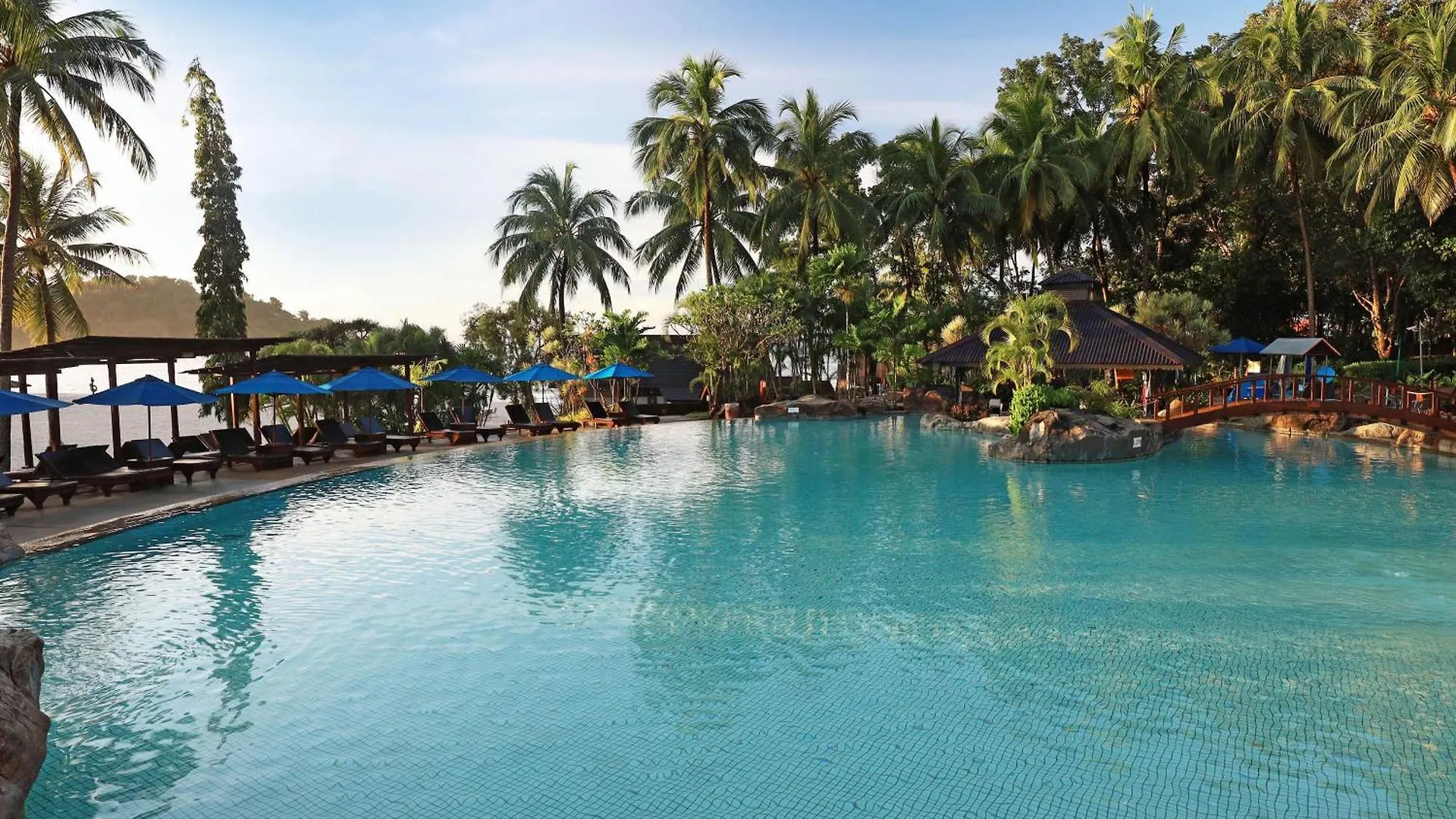 Berjaya Langkawi Resort Pantai Kok 5*,